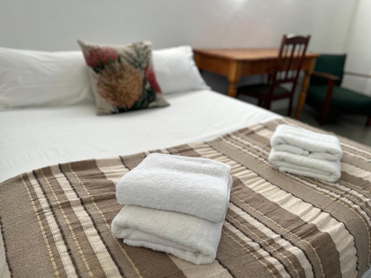Carlton Heights Guesthouse Middelburg  Екстериор снимка