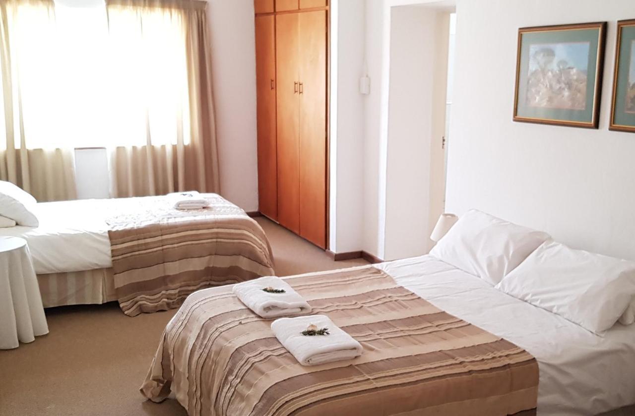 Carlton Heights Guesthouse Middelburg  Екстериор снимка